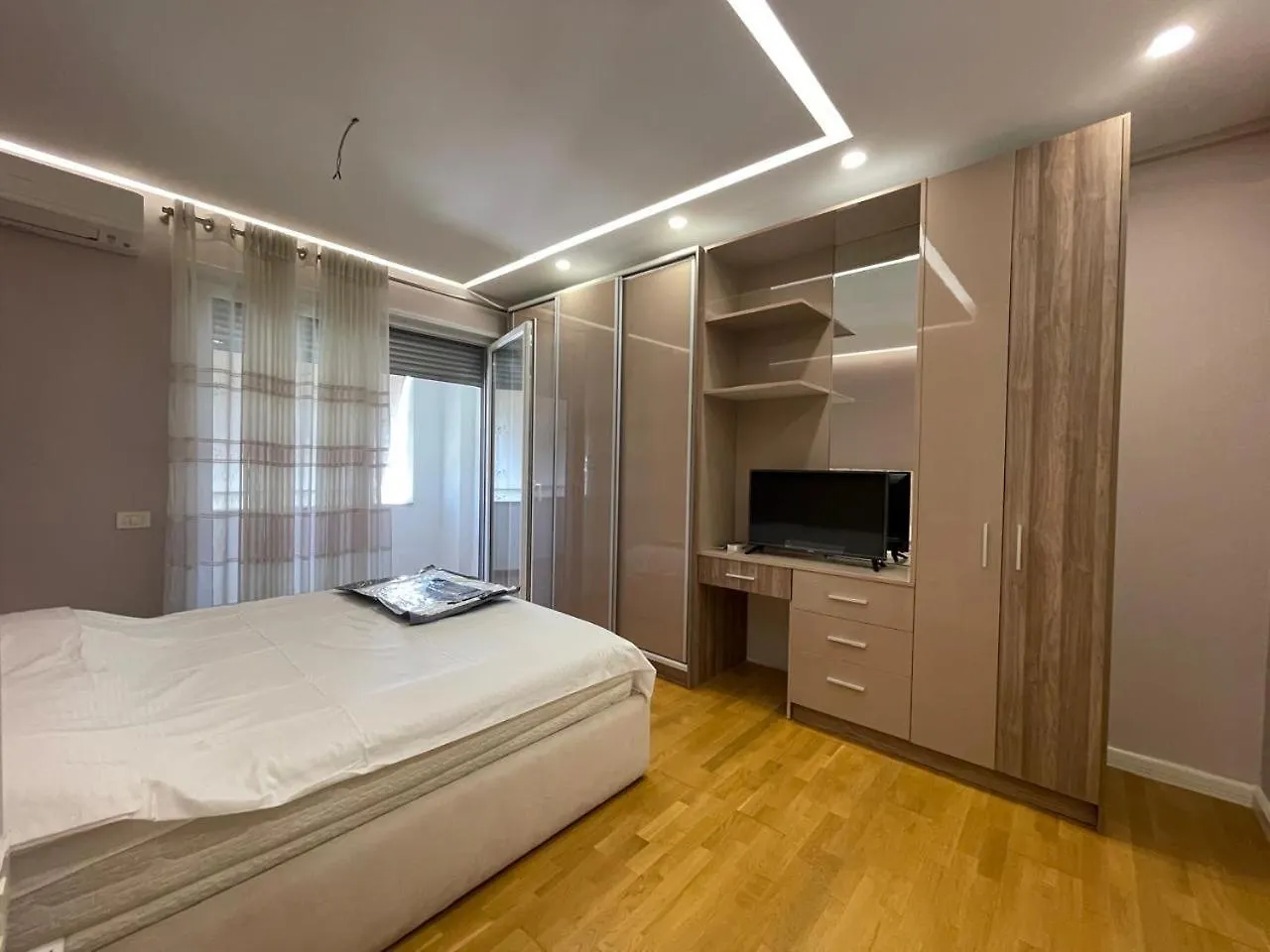 Gener 2 Apartment Tirana